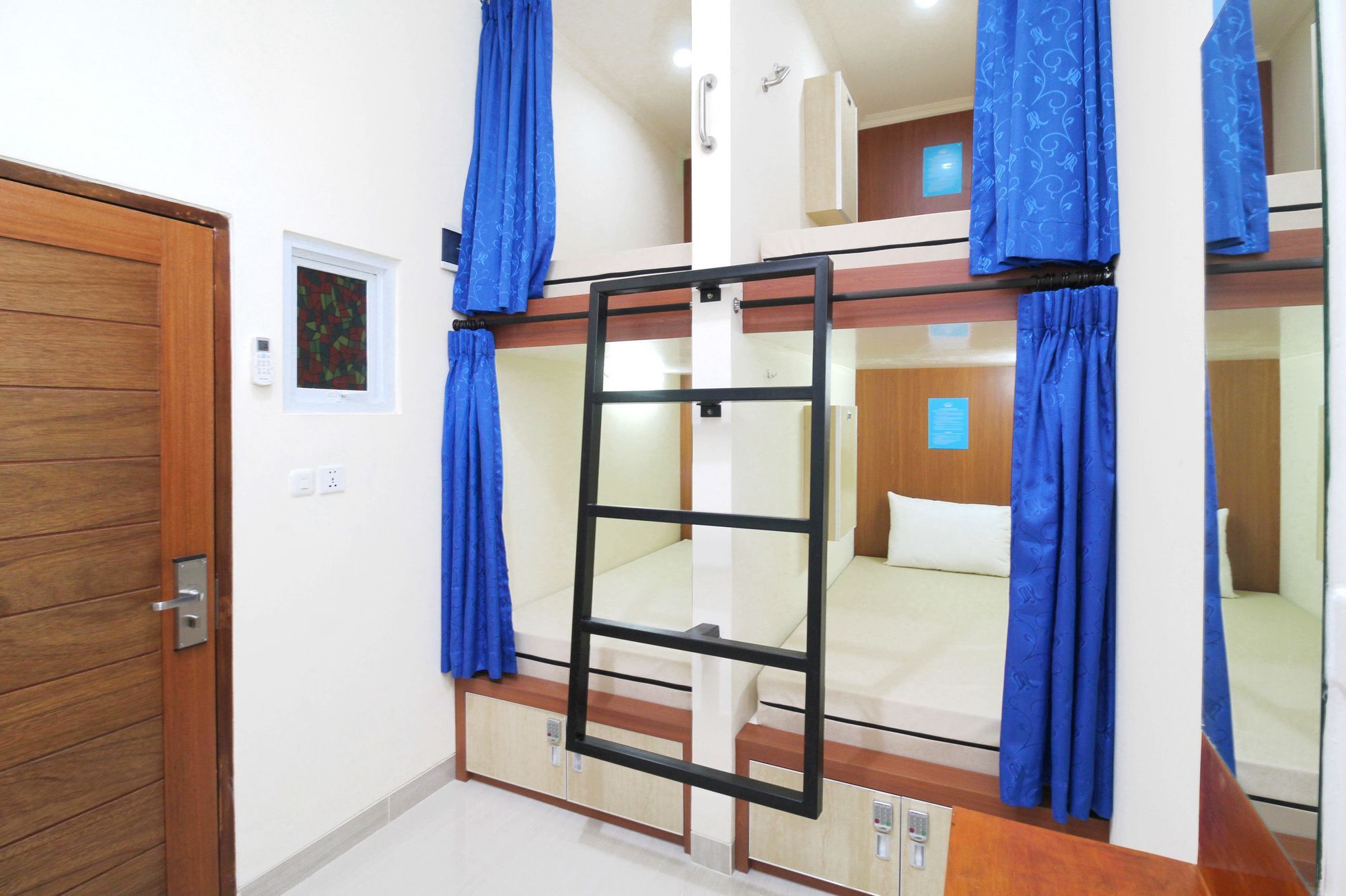 Sky Inn Glodok 1 Jakarta Eksteriør billede